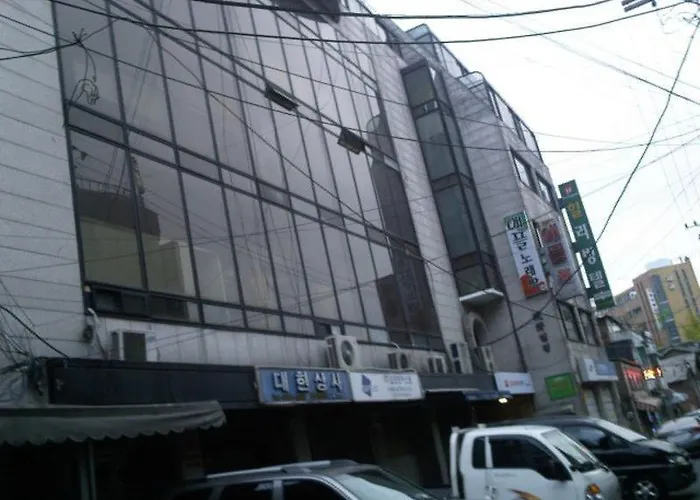 Hill Livingtel Yongsan